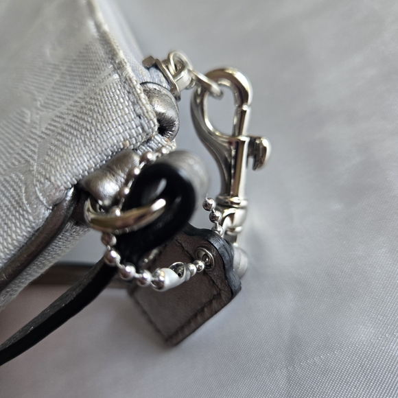 Coach Metallic Silver Wristlet with Black Strap - Picture 6 of 12